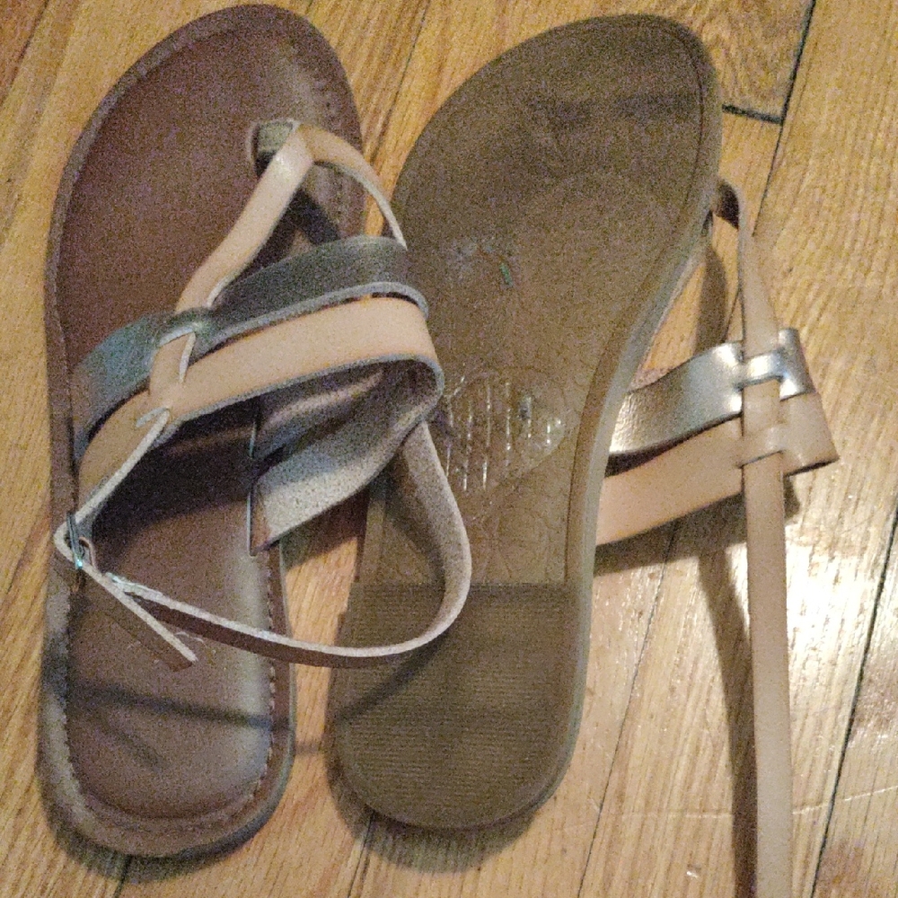 Tan and Silver Thong Sandals with Leather Straps